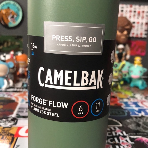 CAMELBAK Press, Sip, Go 16oz Tumbler - Picture 2 of 9